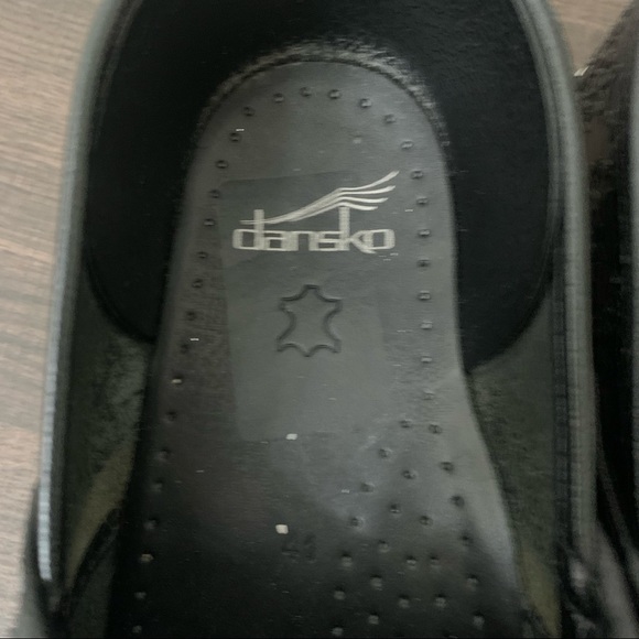 Dansko black leather embossed clogs size 41 - Picture 8 of 10